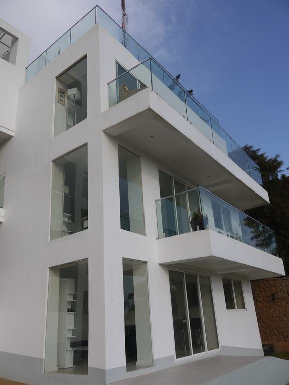 The Seventeen Apartment Hotel Kampala Luaran gambar