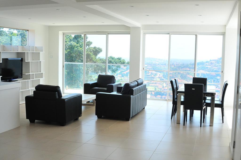 The Seventeen Apartment Hotel Kampala Bilik gambar
